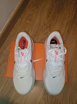 Nike Structure 26 Running Shoes