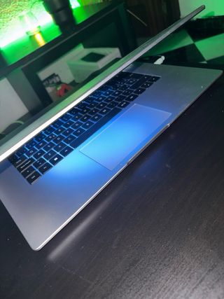 Huawei MacBook Plata D15