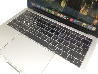 portatil apple apple macbook pro core i5 2.3 13 (2019) (a1989)