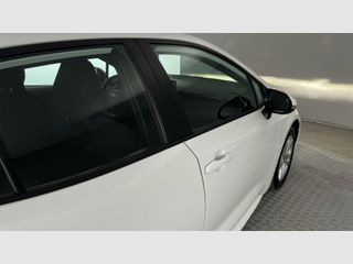 Toyota Corolla 1.8 125H BUSINESS E-CVT