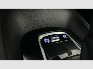 Toyota Corolla 1.8 125H BUSINESS E-CVT