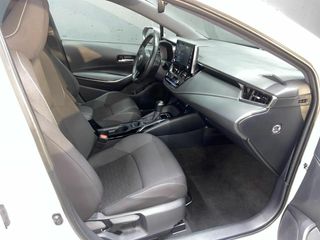 Toyota Corolla 1.8 125H ACTIVE TECH E-CVT TOU SPORT