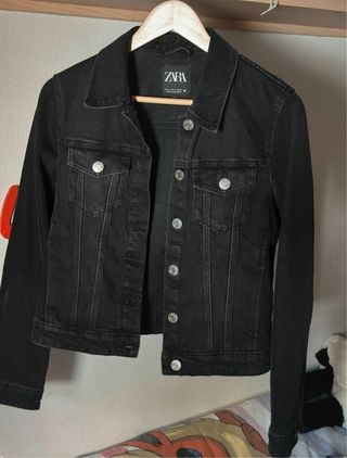 Chaqueta vaquera Zara negra