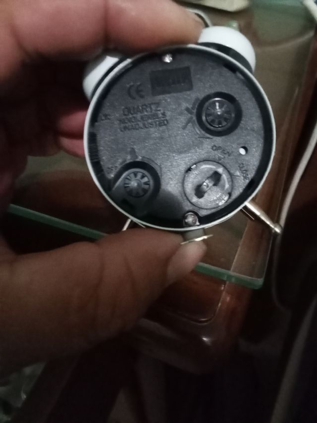 Mini despertador blanco