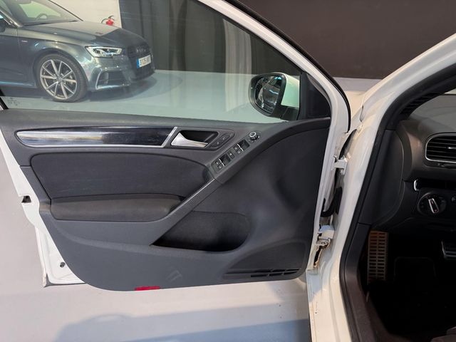 VOLKSWAGEN Golf VI 2.0 TSI 210cv DSG 6 vel GTI