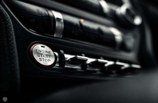 FORD Mustang 2.3 EcoBoost 214kW Mustang (Fastback)