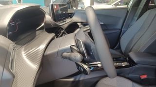 Peugeot 2008 N2008 Allure Hybrid 145 eDCS6