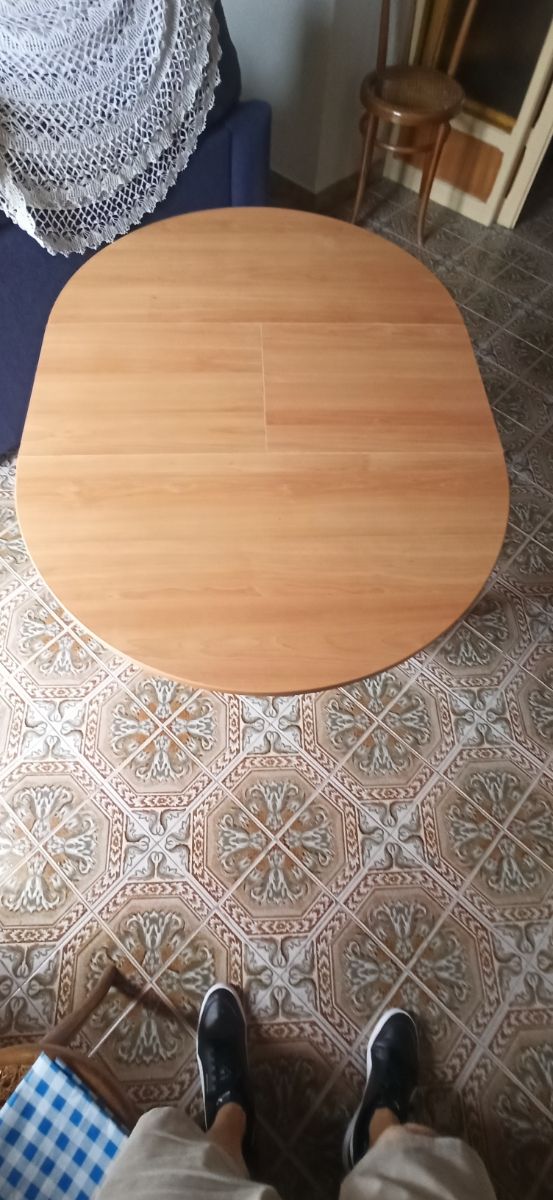 Mesa redonda extensible tapa cristal 80cm