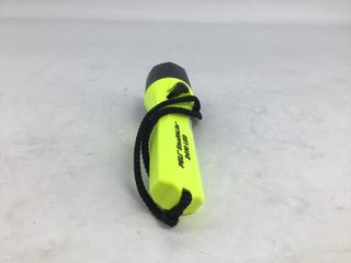 linterna subacuatica peli stealthlite 2410