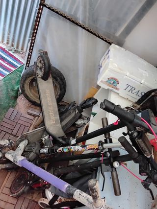 Lote patinetes eléctricos averiados