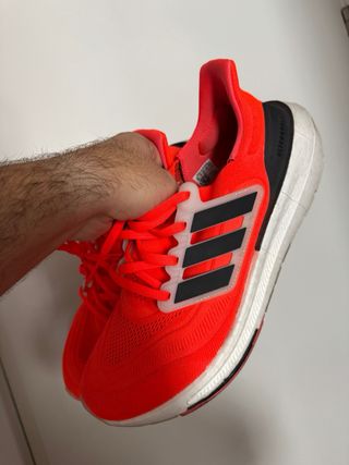Zapatillas Adidas Ultraboost Light Naranja/Negro