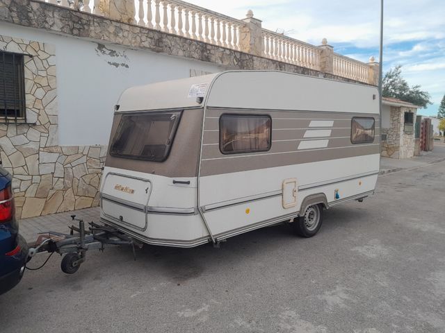 Caravana ERIBA NOVA +750kg