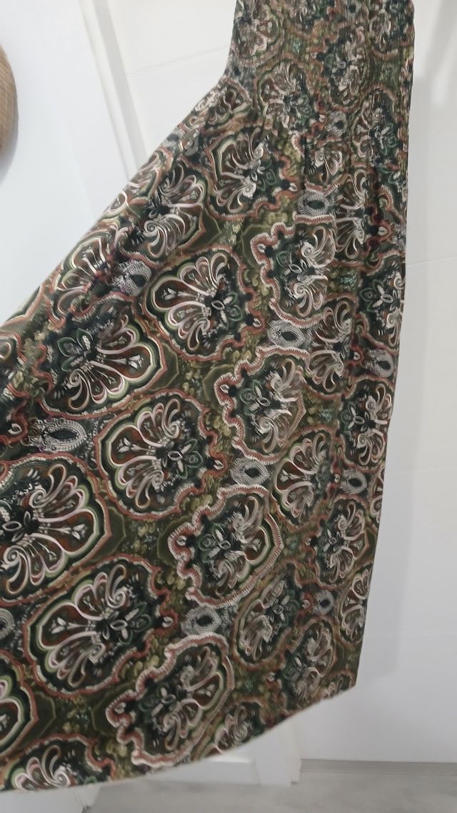 Vestido estampado marrón y verde