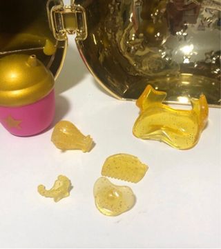 Bebés Llorones Dorado