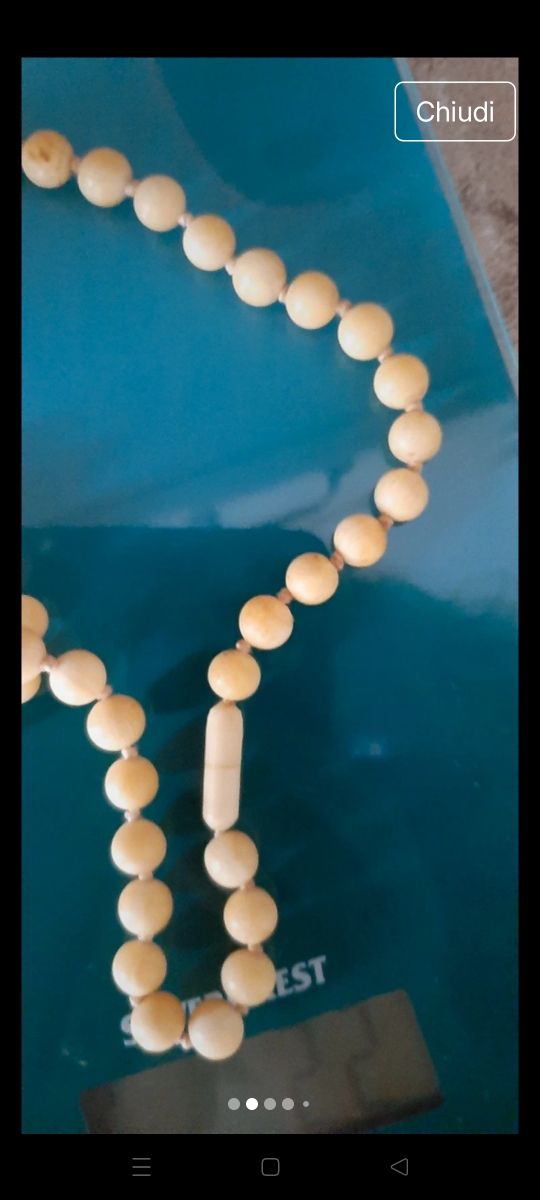 Collana di perle eburnee