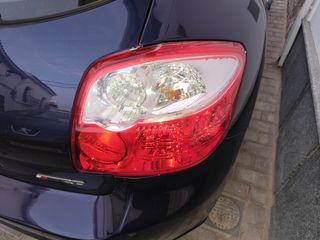 Pilotos Traseros Toyota Auris 2010