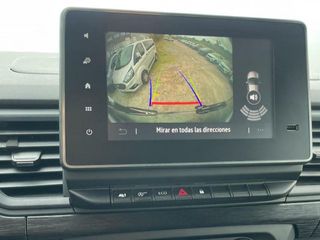 Renault Trafic 2.0 DCI 110CV Combi Authentic Energy Blue 9Plazas