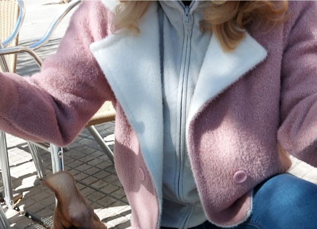 Cazadora rosa talla L por 15 ers un uso para ahora