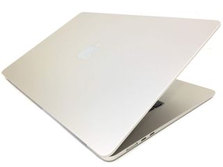 portatil apple apple macbook air m3 8-core 4.0 15 (10gpu) (2024) (a3114)