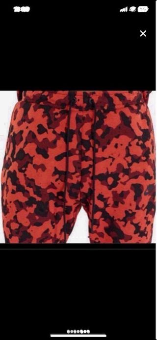 Conjunto Deportivo Nike Camuflaje Rojo y Negro