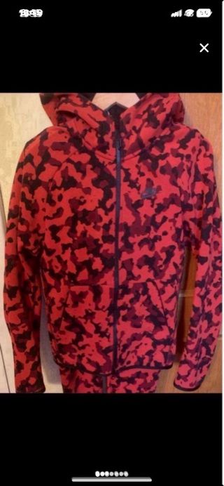 Conjunto Deportivo Nike Camuflaje Rojo y Negro