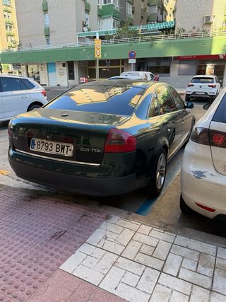 Audi A6 2.5tdi 155cv 6veloc.