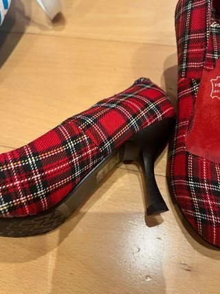 Zapatos de cuadros talla 37