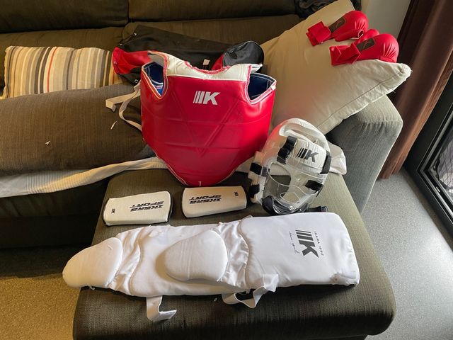 Protecciones Taekwondo niño 8-11 años