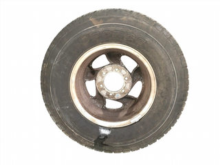 Llanta Mitsubishi Montero V20