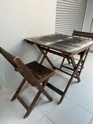 Conjunto mesa y sillas plegables exterior