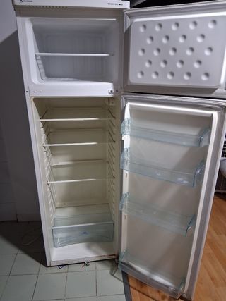 Nevera Schneider SFES 3213B A