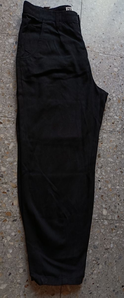 Pantalón Zara - 100 % Lyocell Negro Talla M