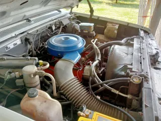 Chevrolet suburban  1987