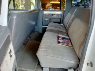 Chevrolet suburban  1987