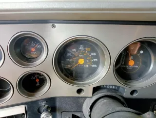 Chevrolet suburban  1987