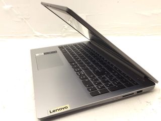 pc portatil lenovo 82r1