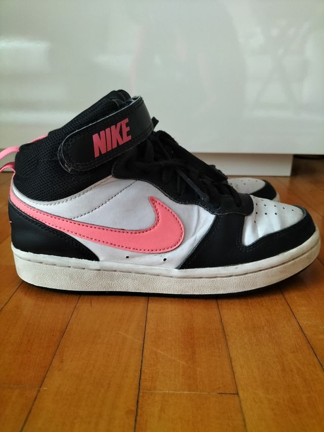 Zapatillas Nike Court Borough Mid 2 
Talla 36.5