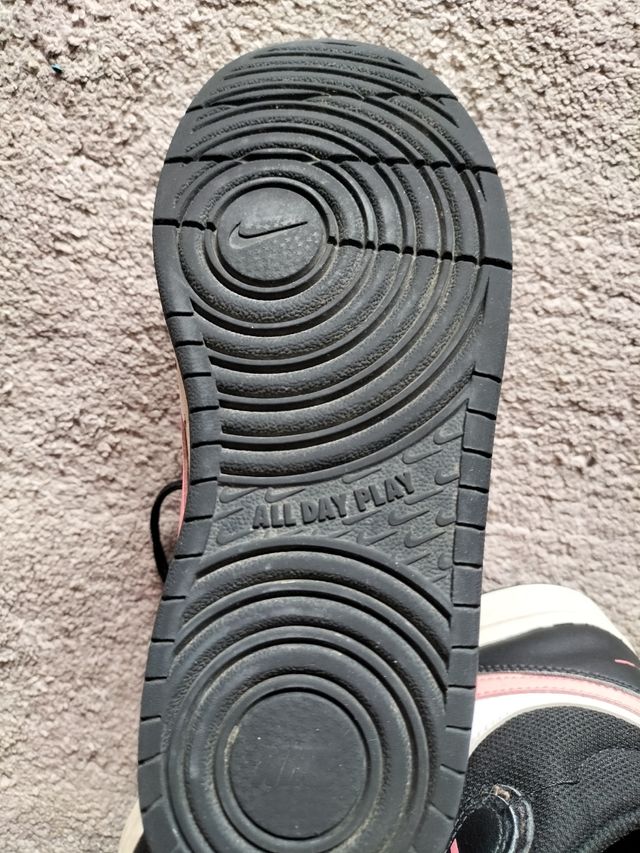 Zapatillas Nike Court Borough Mid 2 
Talla 36.5