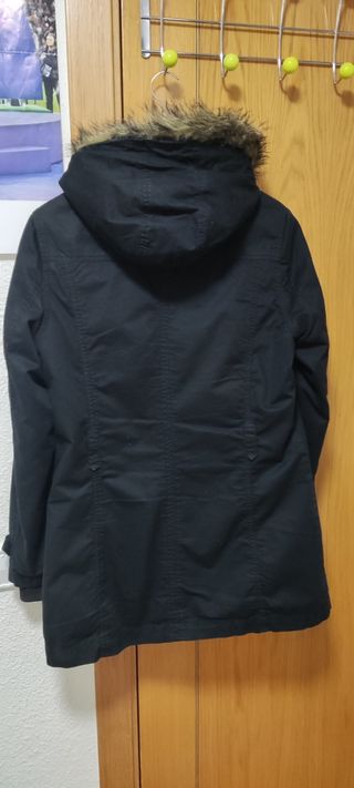Abrigo largo mujer negro con capucha