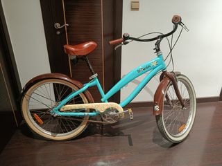 Bicicleta paseo Btwin azul. Escucho ofertas