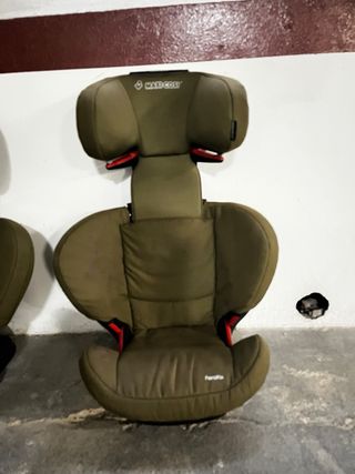 2 Sillas Coche Maxi-Cosi 1-2-3

hasta 12 años o 36