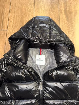 Chaqueta Moncler Maya Negra