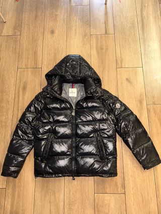 Chaqueta Moncler Maya Negra