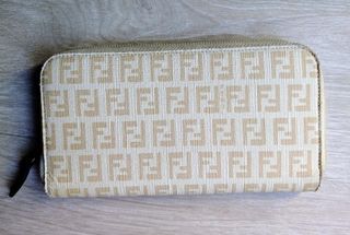 Portafoglio Fendi donna bianco e beige in pelle 