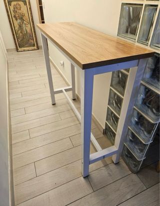 Mesa alta de cocina tipo barra madera y metal