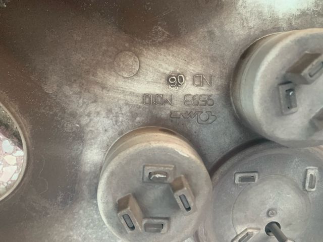 1 Tapacubo Peugeot 307-406 16 pollici