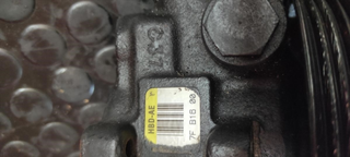 Bomba dirección 95BB3A733AB Ford Mondeo I Sedan (