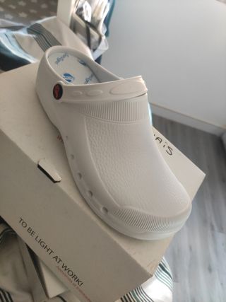 Zapatos a estrenar 