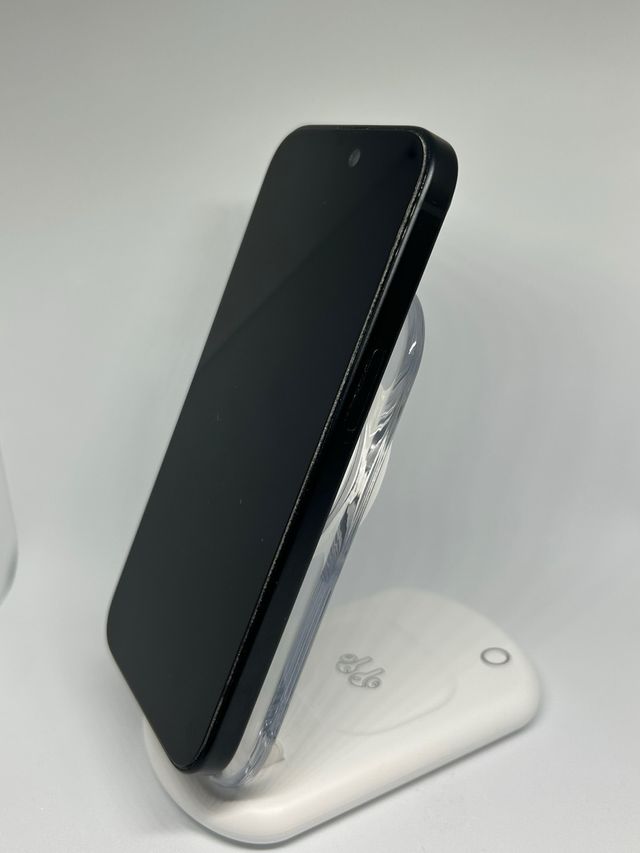 iPhone 15 128GB