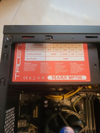 Torre PC NOX Negra Poco Uso